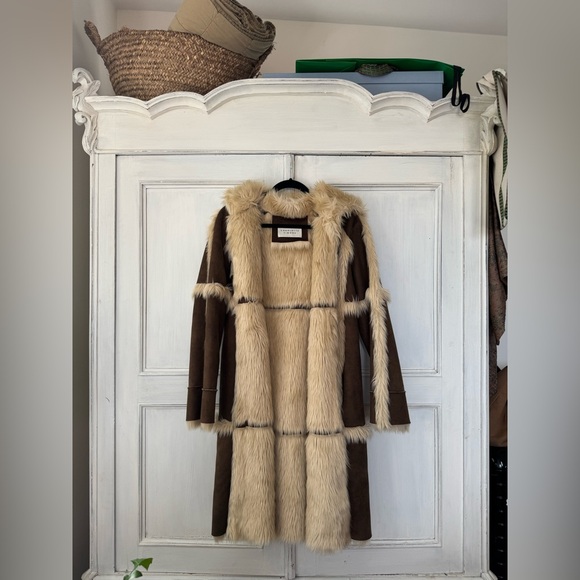 Charlotte Simone Tilly Coat - Picture 7 of 10